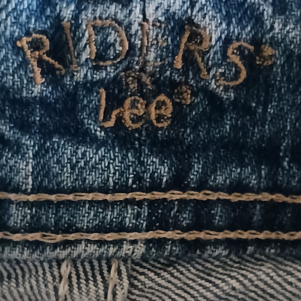 Lee Riders - Picture 3 of 7